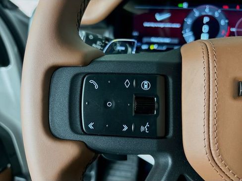 New 2026 Land Rover Defender 110 OCTA image 10