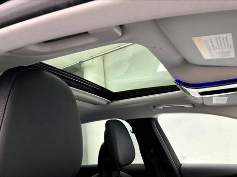 Used 2023 Mercedes-Benz C 300 Sedan image 28