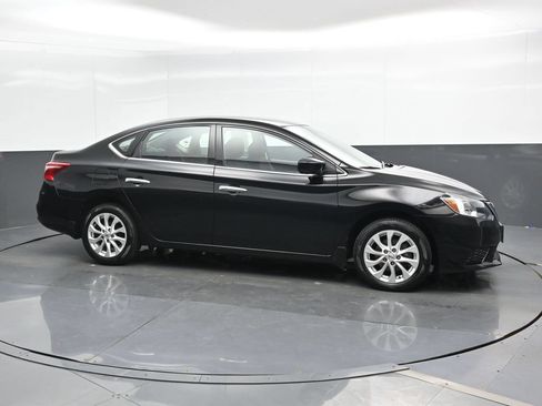 Used 2019 Nissan Sentra SV w/ All Weather Package FWD image 4