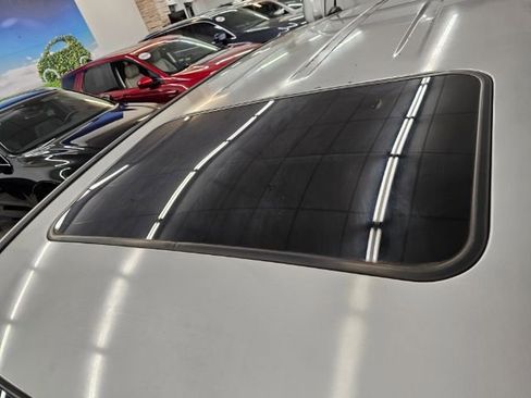 Used 2013 MAZDA MAZDA5 Grand Touring image 33