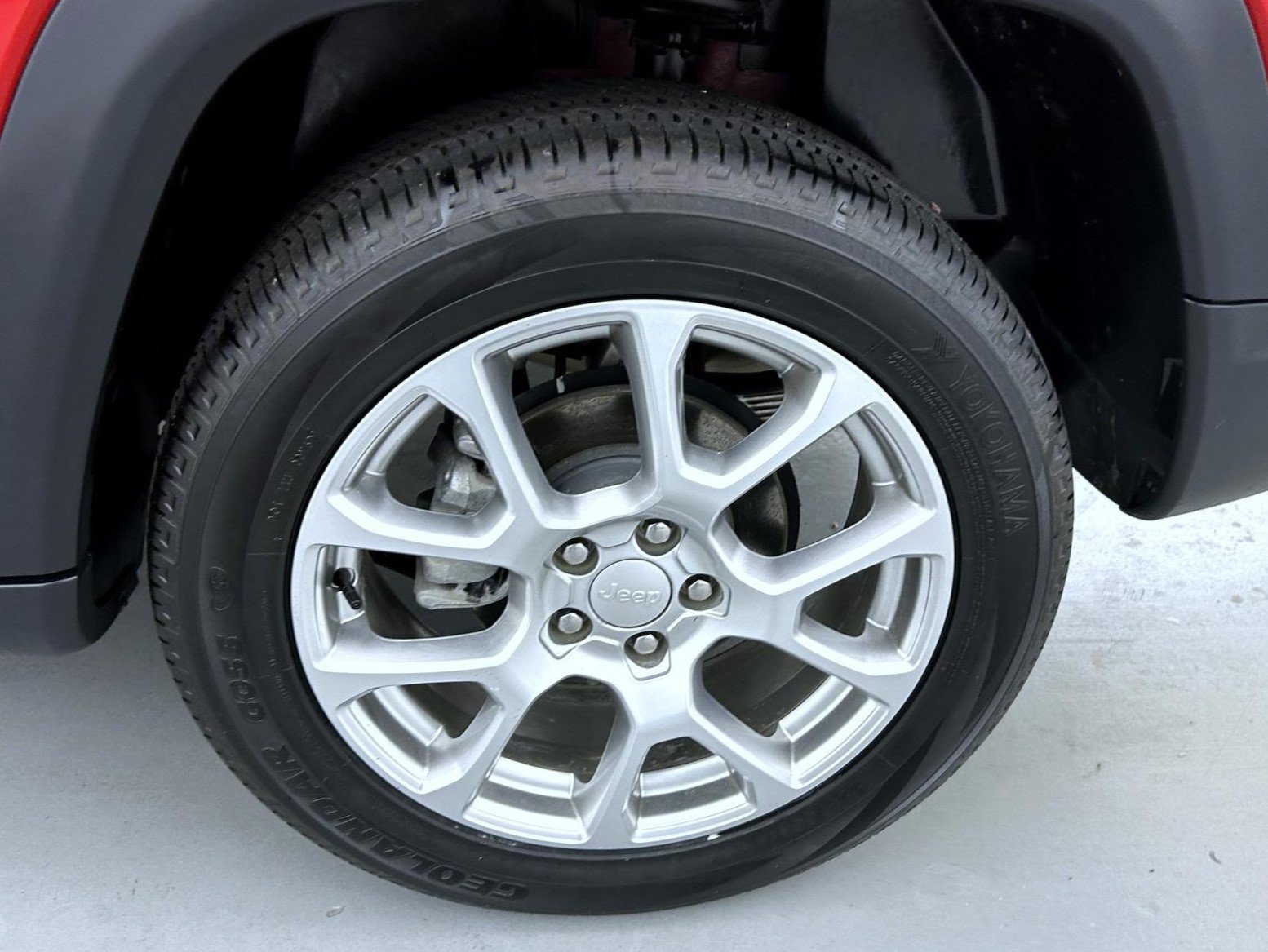 Certified 2023 Jeep Compass Latitude AWD/4WD image 23