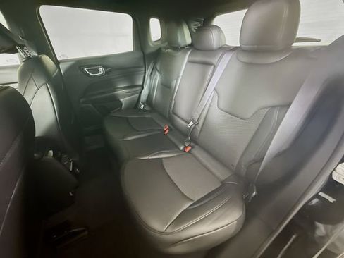New 2026 Jeep Compass Latitude image 22