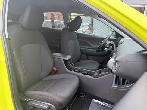 Used 2024 Hyundai Kona SEL image 33