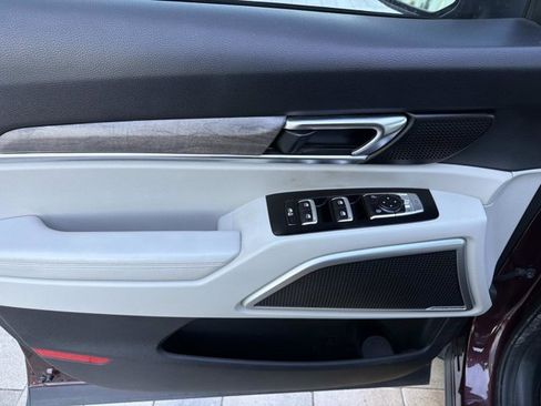 Used 2020 Kia Telluride EX w/ Towing Package image 9