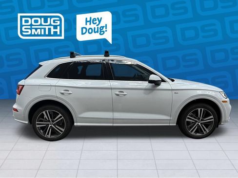 Used 2020 Audi Q5 e Premium Plus w/ Premium Plus Package AWD/4WD image 6