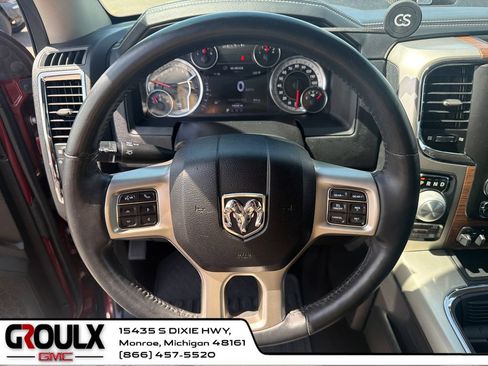 Used 2016 RAM 1500 Laramie w/ Convenience Group AWD/4WD image 15
