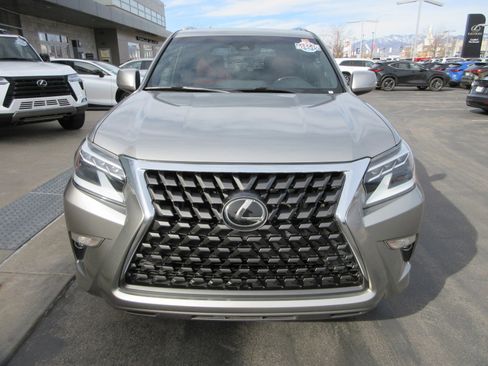 Used 2020 Lexus GX 460 Premium image 14