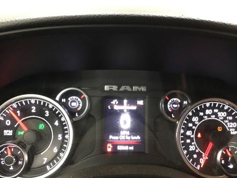 Used 2021 RAM 1500 Big Horn image 28