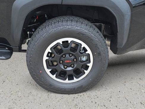 New 2026 Toyota 4Runner TRD Off-Road Premium AWD/4WD image 34