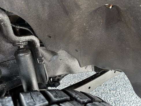 Used 2017 Ford F250 XL w/ Power Equipment Group image 9