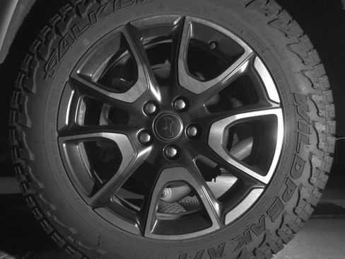 Used 2025 Jeep Compass Trailhawk image 14