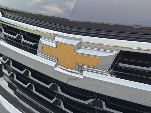 Certified 2022 Chevrolet Silverado 1500 LT AWD/4WD image 31