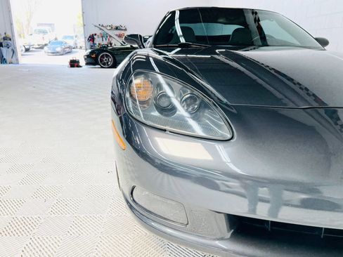 Used 2009 Chevrolet Corvette Coupe w/ Preferred Equipment Group RWD image 10