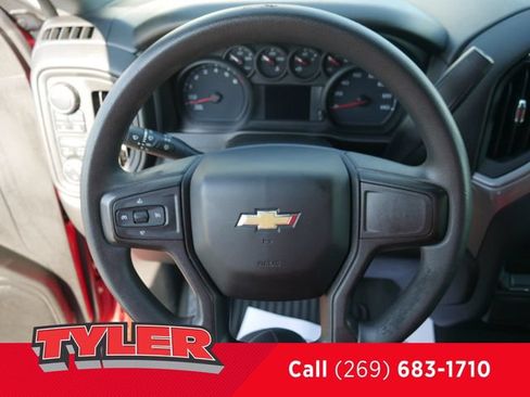 Used 2021 Chevrolet Silverado 1500 Custom AWD/4WD image 28