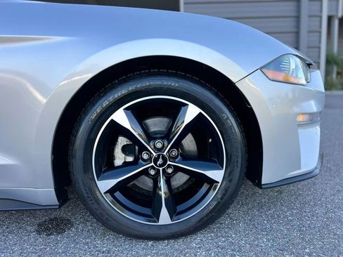 Used 2019 Ford Mustang Coupe image 17