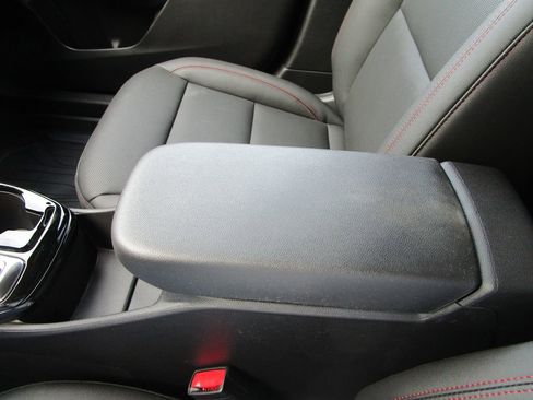 New 2026 Chevrolet Trax RS w/ Sunroof Package FWD image 29