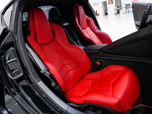 Used 2025 Chevrolet Corvette Z06 RWD image 48