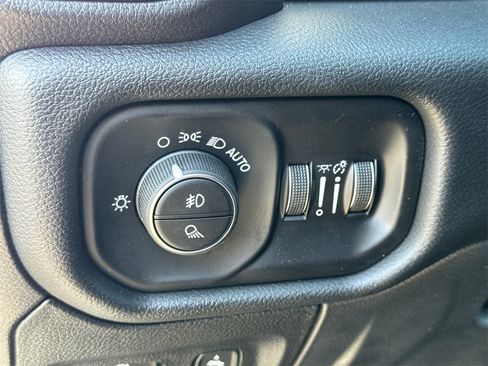 New 2025 RAM 1500 Big Horn image 27