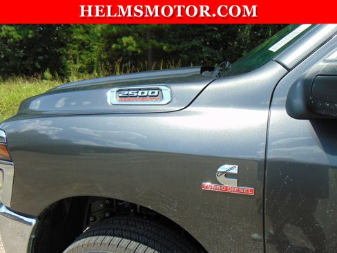 New 2025 RAM 2500 Tradesman image 23