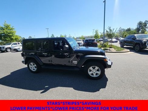 Used 2021 Jeep Wrangler Unlimited Sport AWD/4WD image 17