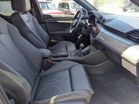Used 2022 Audi Q3 2.0T Premium Plus image 35