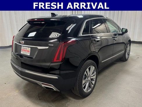 Used 2025 Cadillac XT5 Premium Luxury image 4