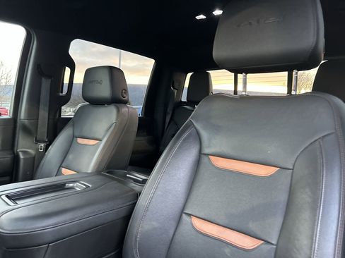 Used 2022 GMC Sierra 3500 AT4 w/ AT4 Preferred Package image 23