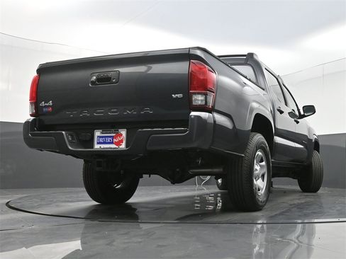 Used 2023 Toyota Tacoma SR image 29