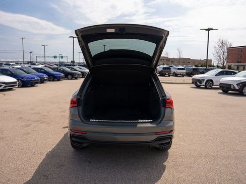 Used 2024 Audi Q3 2.0T Premium image 10