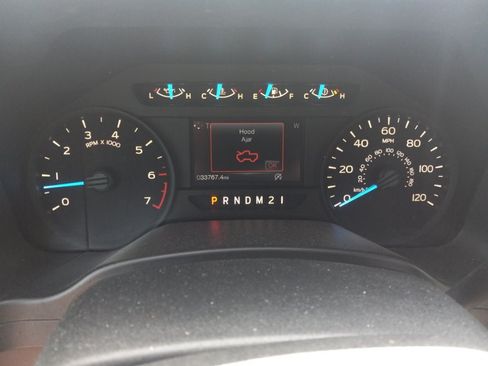 Used 2017 Ford F150 XL w/ Equipment Group 101A Mid AWD/4WD image 6