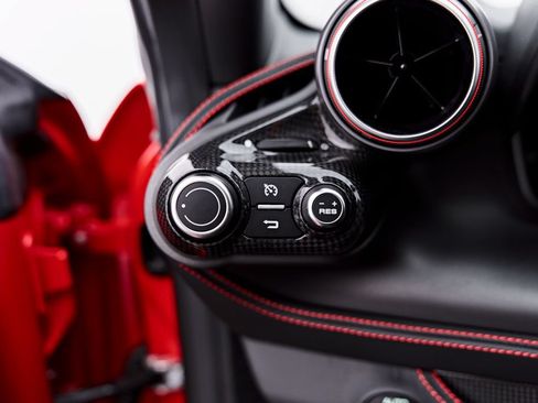 Used 2020 Ferrari F8 Tributo RWD image 69