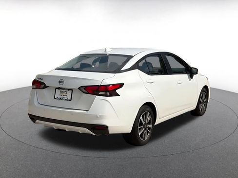 Used 2025 Nissan Versa SV image 14