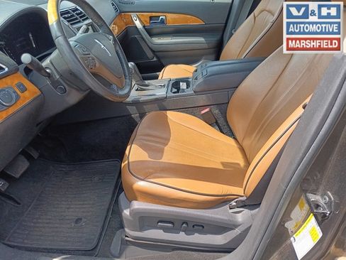 Used 2011 Lincoln MKX AWD w/ 102A Rapid Spec Order Code image 13