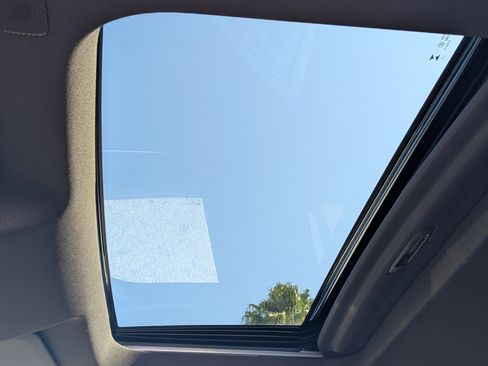 Used 2024 GMC Sierra 1500 Denali w/ Denali Reserve Package image 18