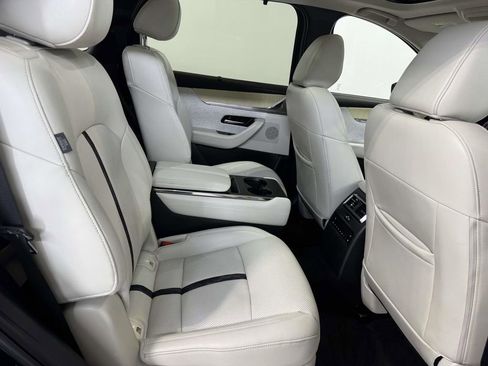 Used 2024 MAZDA CX-90 3.3 Turbo S w/ Premium Plus image 13