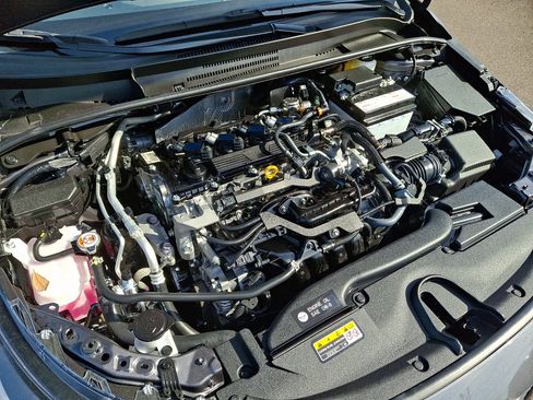 Used 2025 Toyota Corolla XSE FWD image 27