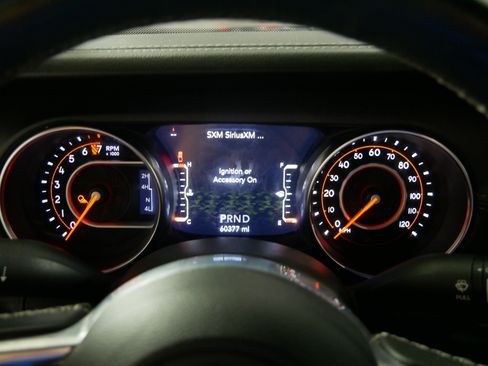 Used 2020 Jeep Gladiator Overland AWD/4WD image 21