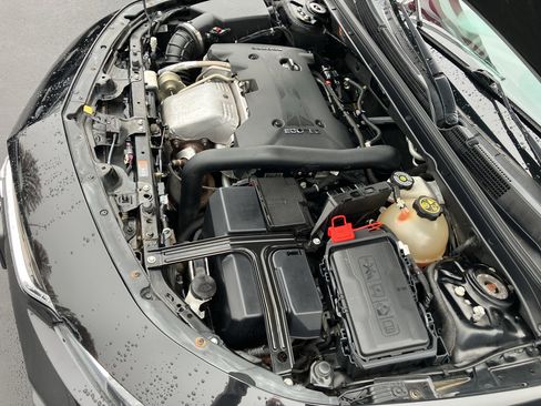 Used 2017 Chevrolet Malibu Premier w/ Driver Confidence Package image 39