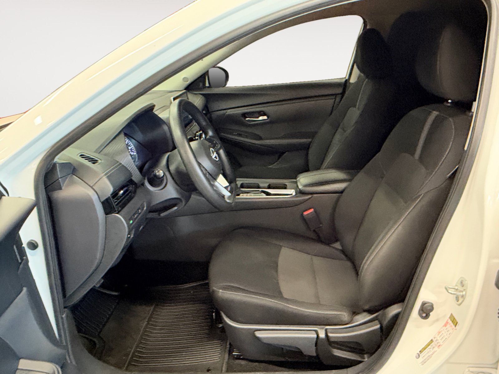 Used 2024 Nissan Sentra SV w/ Trunk Package FWD image 22