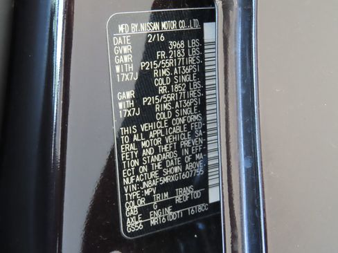 Used 2016 Nissan Juke S FWD image 29