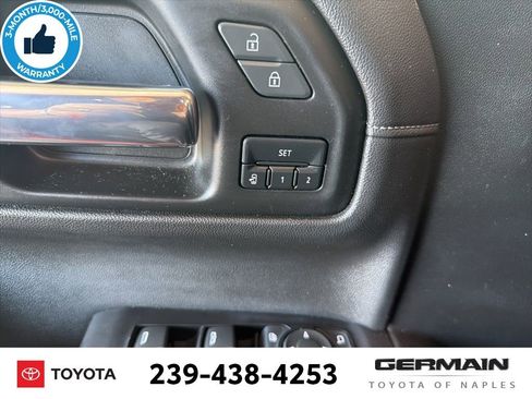 Used 2020 Chevrolet Silverado 1500 High Country w/ Technology Package AWD/4WD image 18