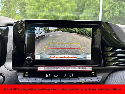 Used 2026 Toyota Camry SE w/ Convenience Package FWD image 18