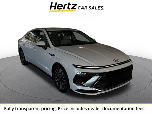 Used 2025 Hyundai Sonata SEL FWD image 1