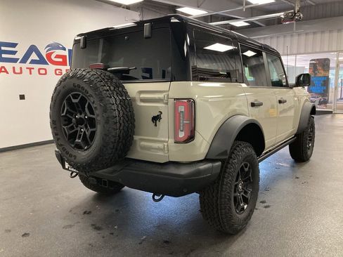 New 2026 Ford Bronco Badlands AWD/4WD image 11