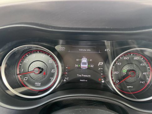 Used 2022 Dodge Charger SXT w/ Plus Group RWD image 14
