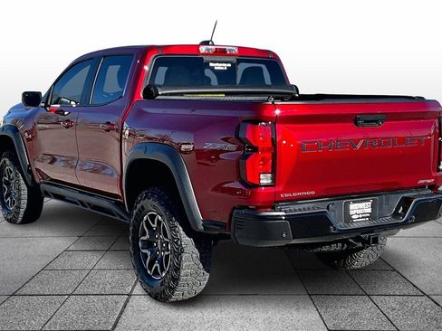 Used 2023 Chevrolet Colorado ZR2 w/ ZR2 Convenience Package III image 9