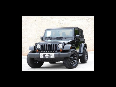 Used 2013 Jeep Wrangler 4WD Sahara w/ Connectivity Group image 2
