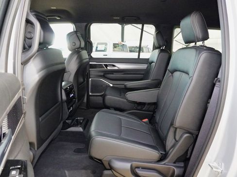 New 2026 Jeep Grand Wagoneer L Limited image 11