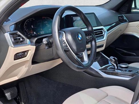 Used 2022 BMW 330i Sedan w/ Premium Package RWD image 9