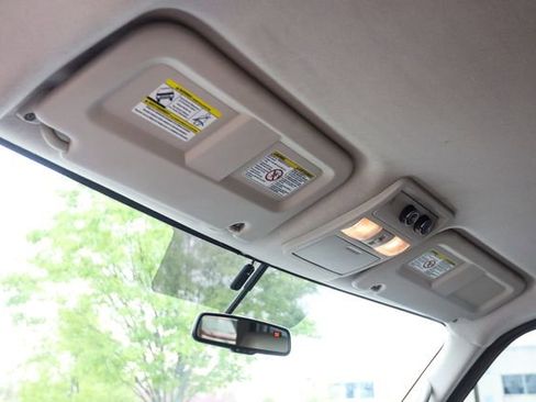 Used 2016 Nissan NV 3500 SL image 45